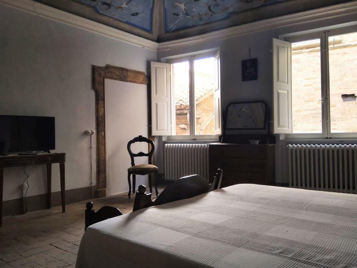 Residenza Storica Volta Della Morte Urbino Exterior foto